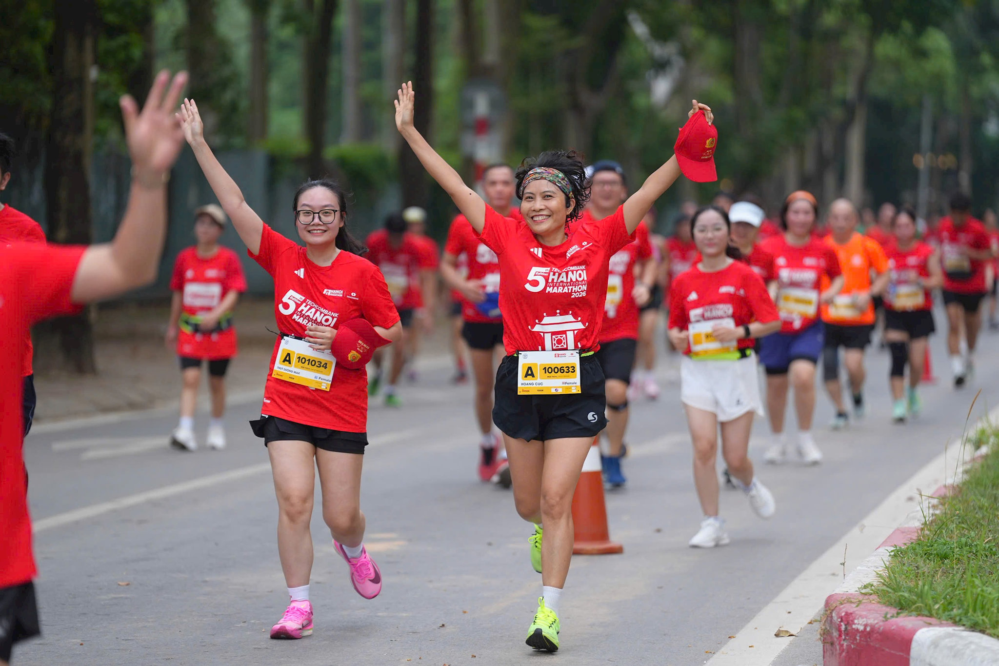 Bứt phá kỷ lục tại giải Marathon Quốc tế Hà Nội Techcombank Mùa thứ 5