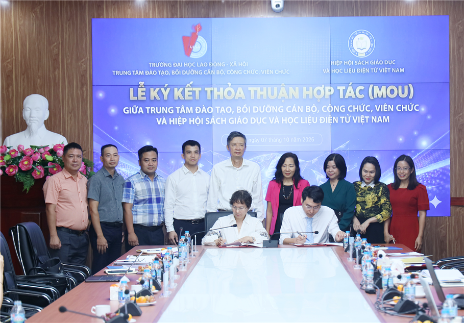 Hợp tác nâng cao năng lực số cho đội ngũ cán bộ, công chức, viên chức