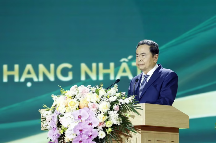 Chủ tịch Quốc hội kỳ vọng Học viện Nông nghiệp Việt Nam vào top 100 đại học châu Á năm 2045