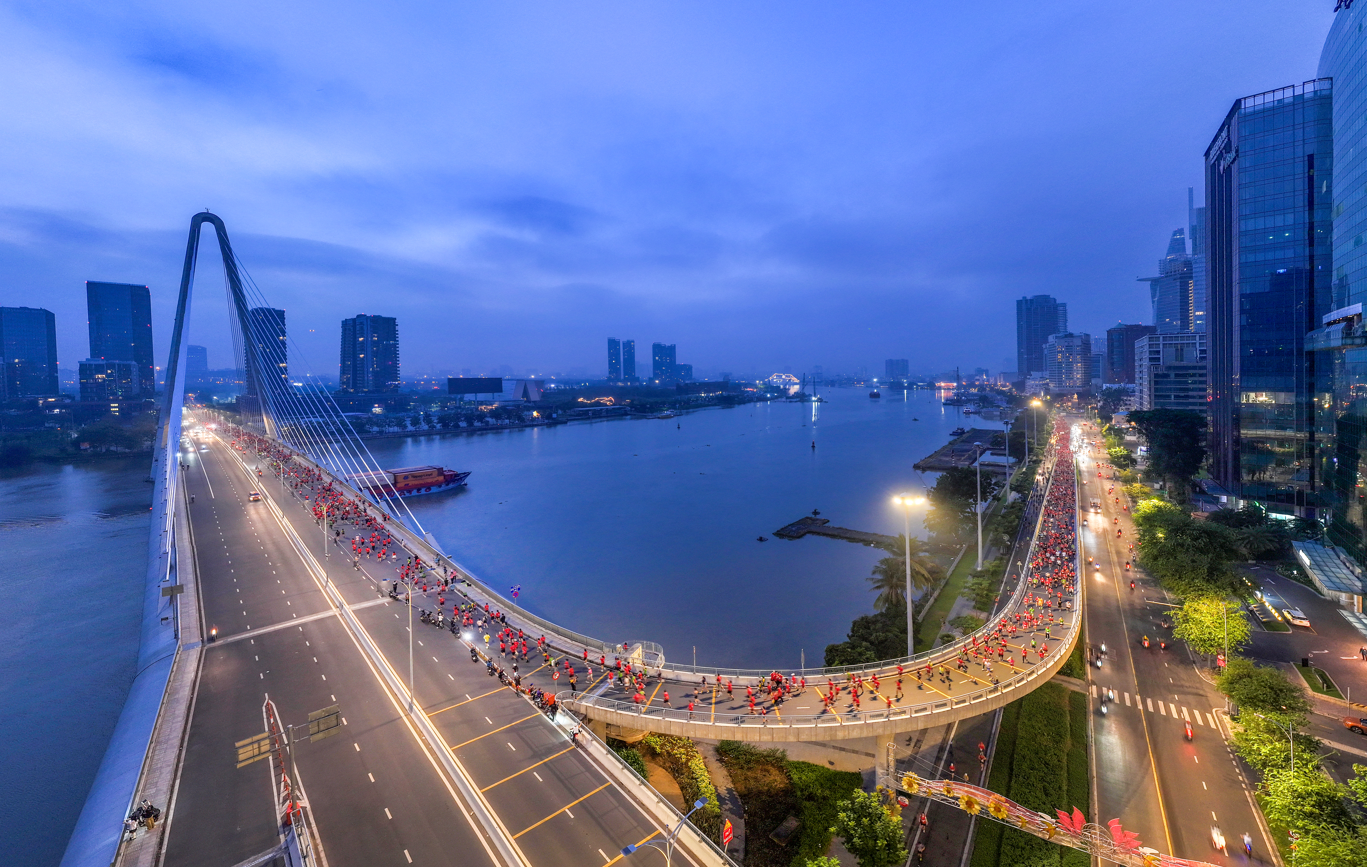 Marathon Quốc tế Thành phố Hồ Chí Minh Techcombank mùa 9: Kết nối thể thao, thúc đẩy kinh tế dịch vụ
